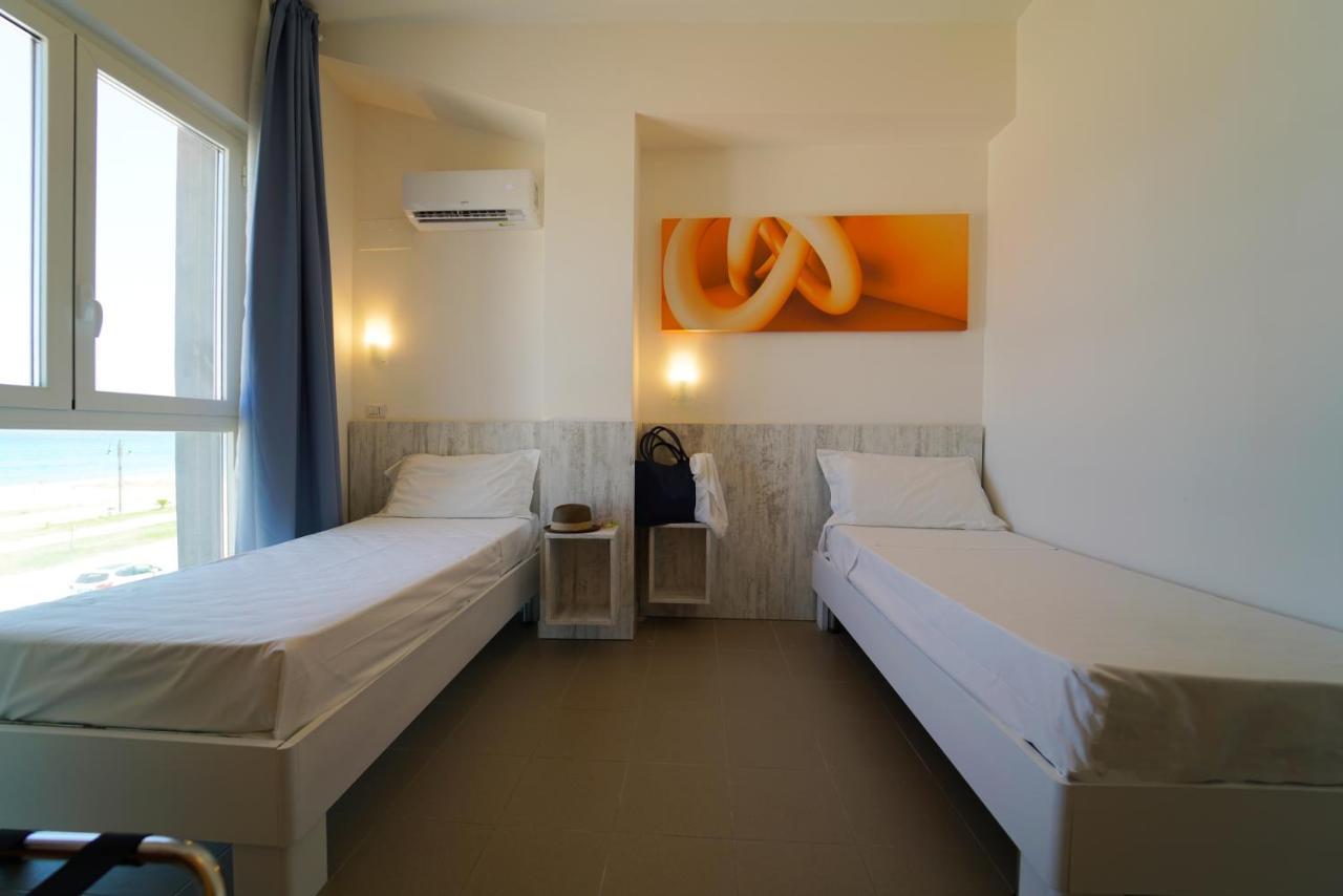 Hotel Rivabella ダーヴォリ エクステリア 写真